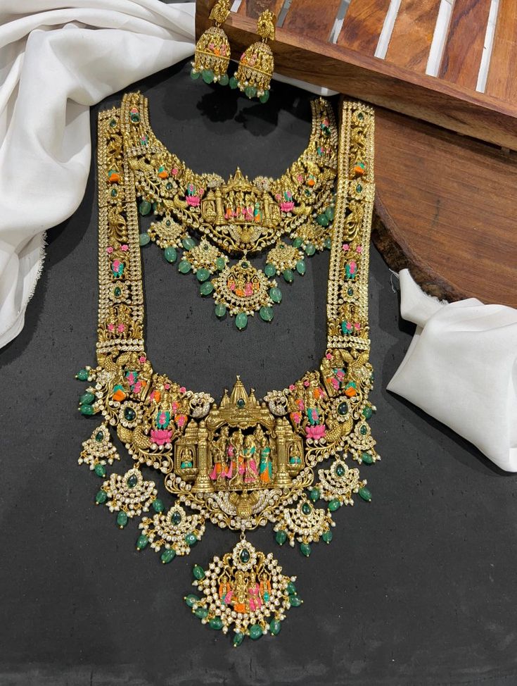 Srinivasa Buy 1 Get 1 Necklace Set