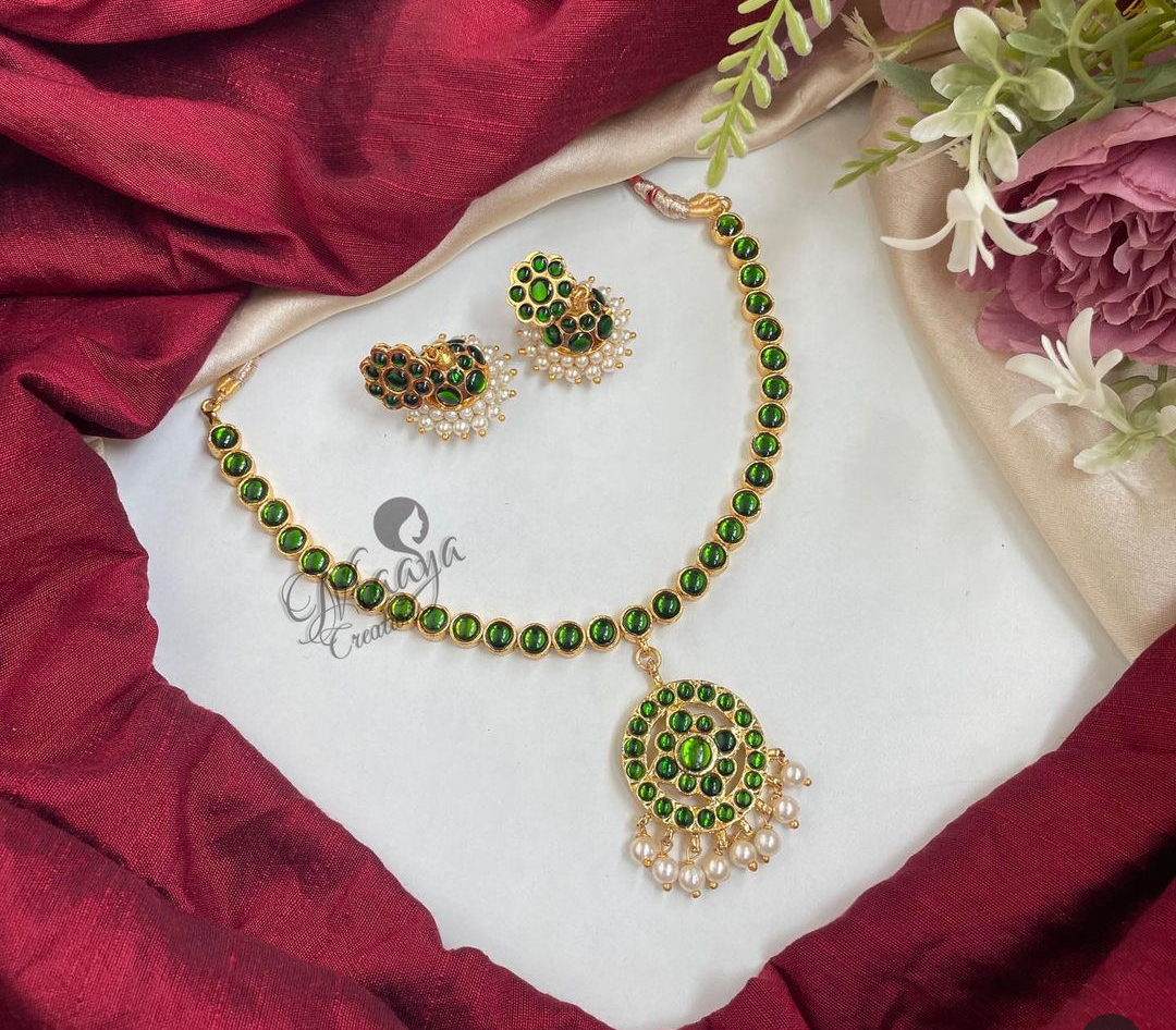 Apollo Pendant Choker Buy 1 Get 1 Free