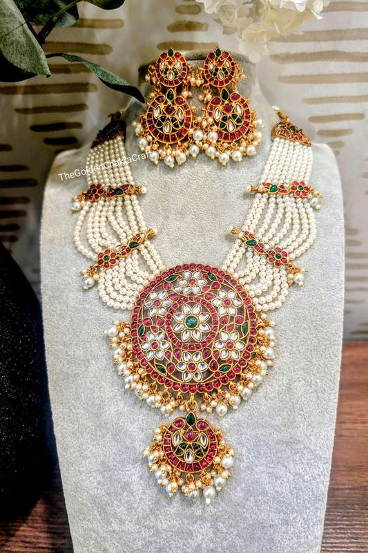 Tharini Look Dazzle Moti White Necklace Set