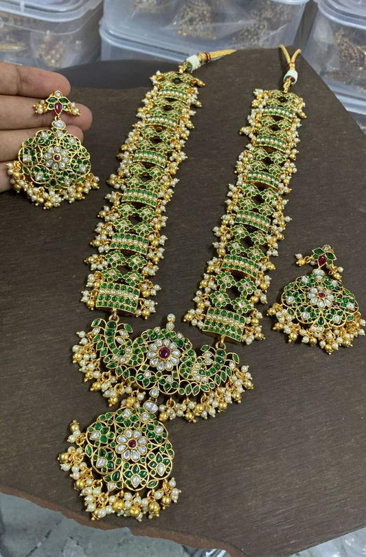 Green Color Super Tharini Kemp Necklace Set