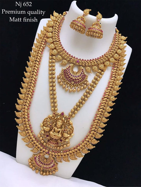 Namrta Offer Buy 1 Get 1 Necklace Set